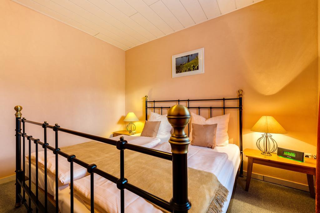 Moselhotel Ludwigs Kowerich Phòng bức ảnh