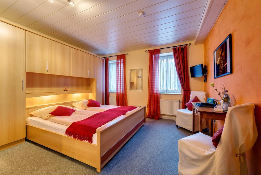 Moselhotel Ludwigs Kowerich Phòng bức ảnh